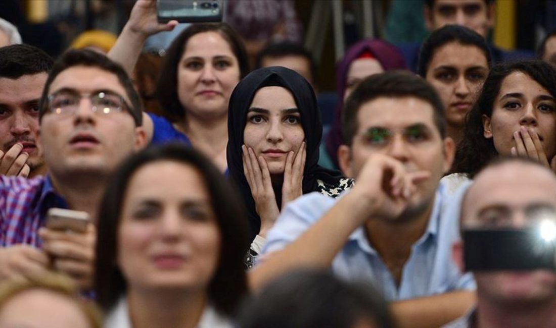 15 bin kontratlı öğretmen ataması için yapılacak kelamlı imtihanın giriş