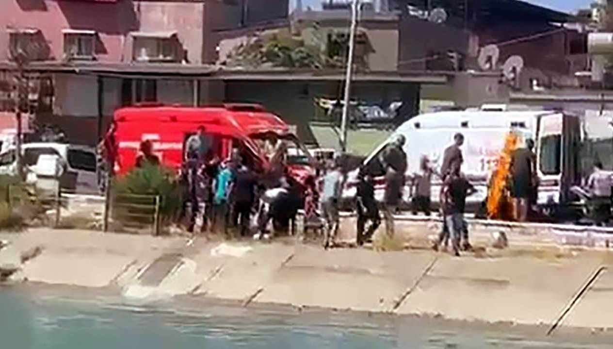 Adana'da sulama kanalına düşen yeğeni Ayaz Çavuş'u kurtarmak için suya