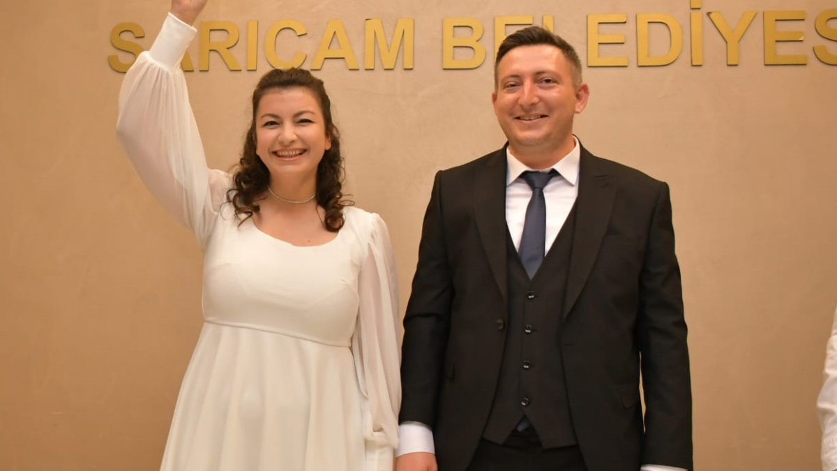 Çağlar Gökgül, 21 gün evvel düğün yaptığı Muğlalı giysi öğretmeni