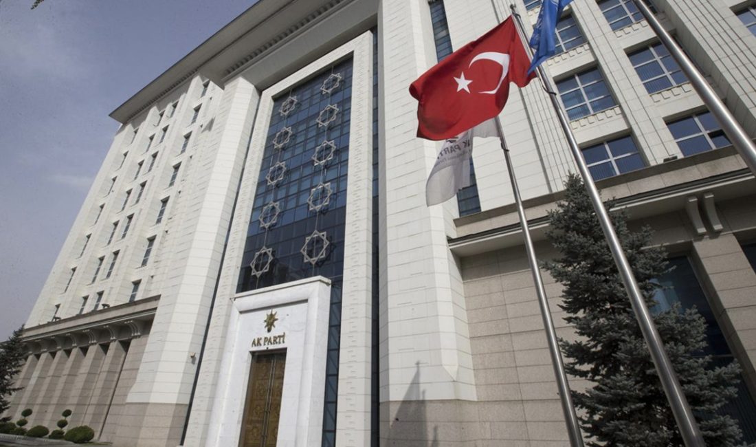 AK Parti'de 22-24 Haziran'da vilayet liderleri, 11-13 Temmuz'da milletvekilleri kampı