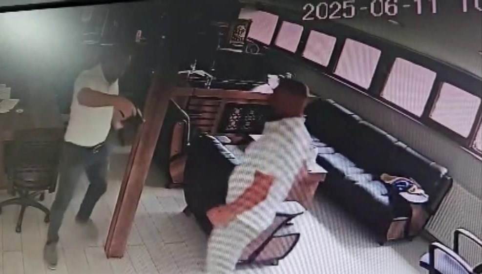 İstanbul Pendik'te inşaat işleri yapan iş insanı Aykut Karagöz, kalfa tarafından