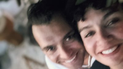 Magazin dünyasının merak edilen oyuncu aşıklarından Tekçe Akalay ile Hakan