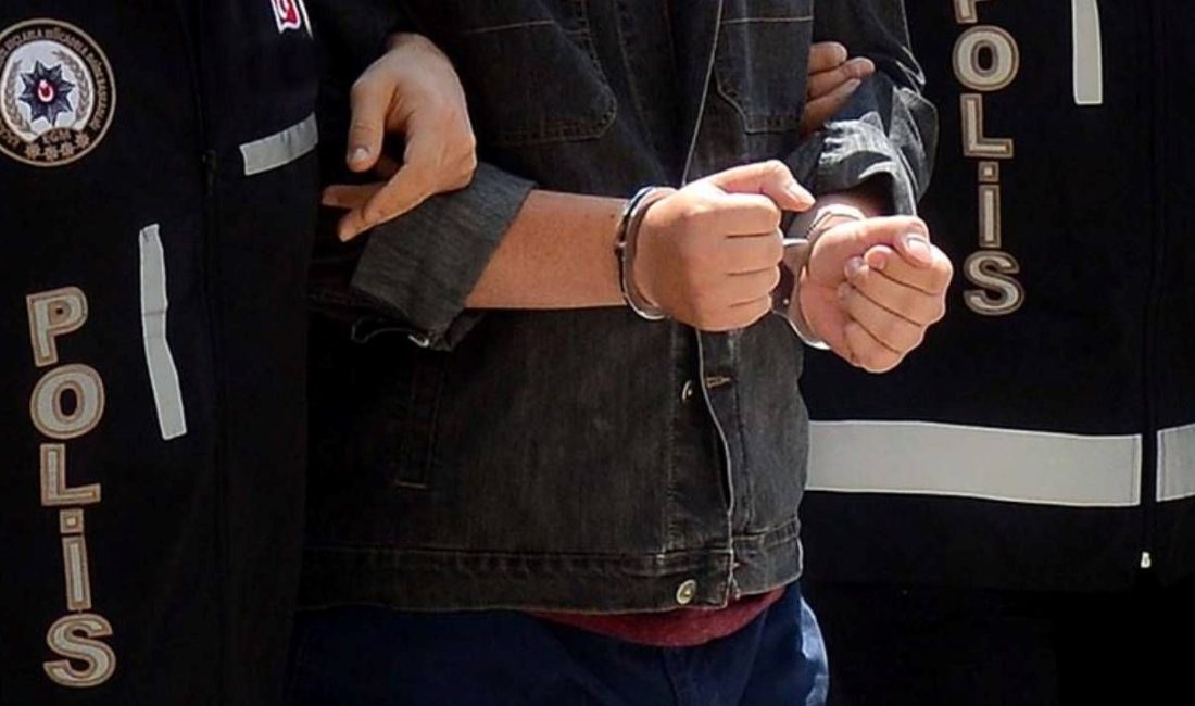 Aydın'ın Kuşadası ilçesinde fuhuş operasyonunda gözaltına alınan 12 şüpheliden 9'u