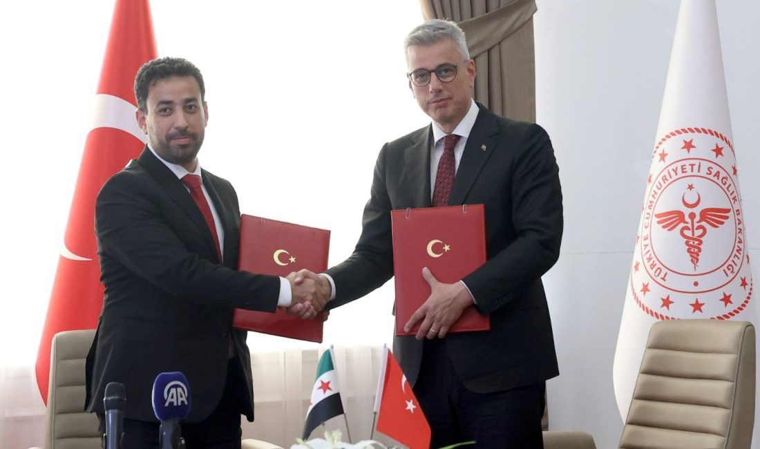 Sıhhat Bakanı Kemal Memişoğlu, Suriye Sağlık Bakanı Musab Nizal el-Ali ile