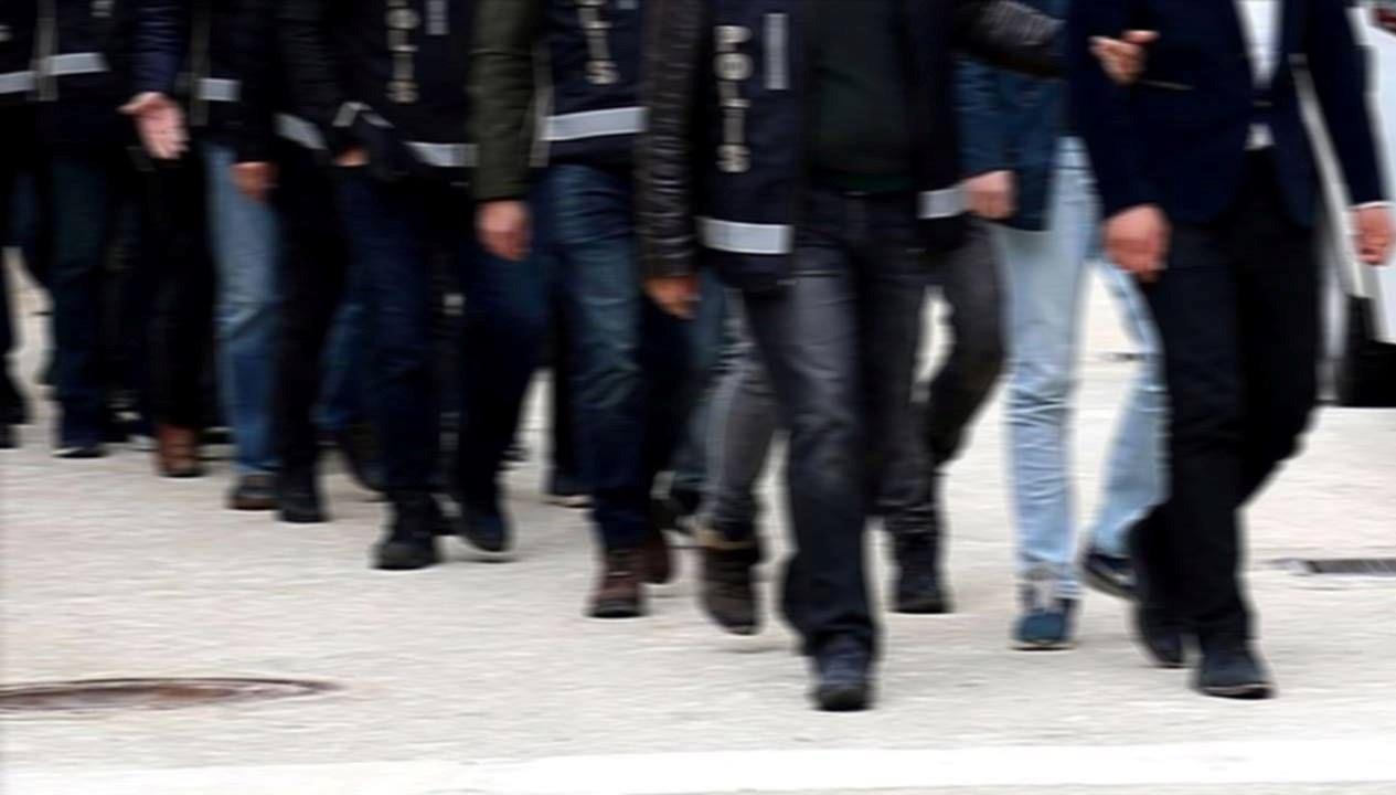 Ankara'da polis, online uygulamalarda bayan profilleri üzerinden tanıştıkları erkekleri gaspeden