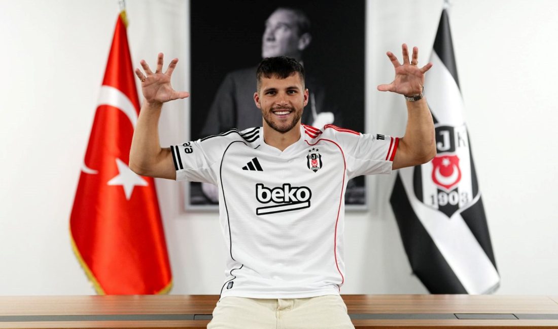 Çek sol bek David Jurasek, Beşiktaş'ın transfer ettiği 188. yabancı futbolcu