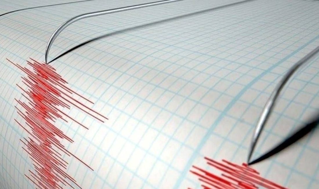 Muğla'nın Bodrum ilçesi Ege Denizi açıklarında 3,5 büyüklüğünde sarsıntı meydana