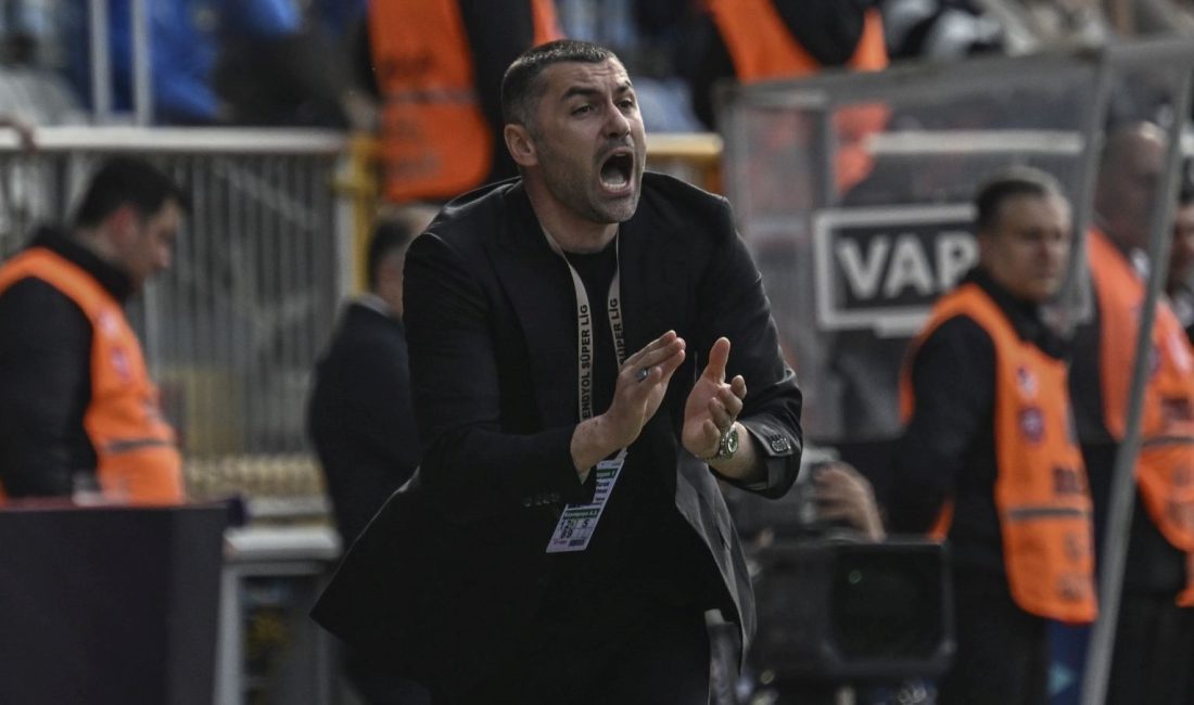 Teknik yönetici Burak Yılmaz, Kasımpaşa'daki misyonundan "fikir ayrılıkları" nedeniyle ayrıldığını