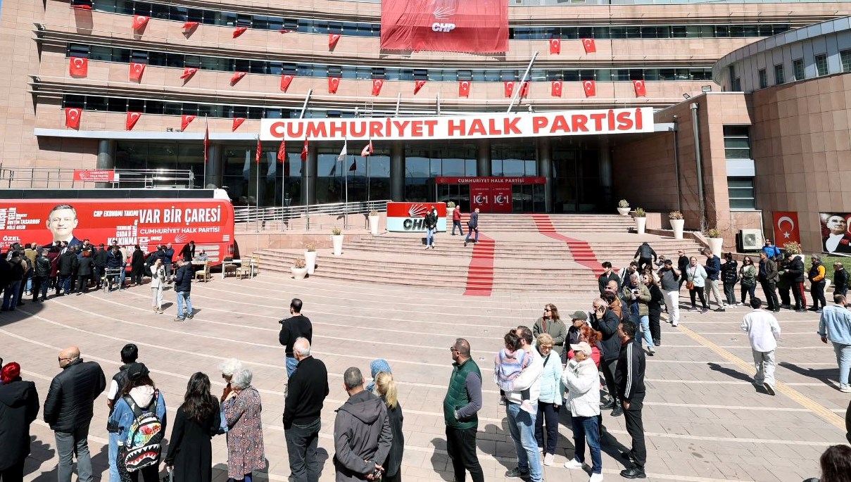 Cumhuriyet Halk Partisi'nin 38'inci kurultayının iptaline ait davada yeni bir