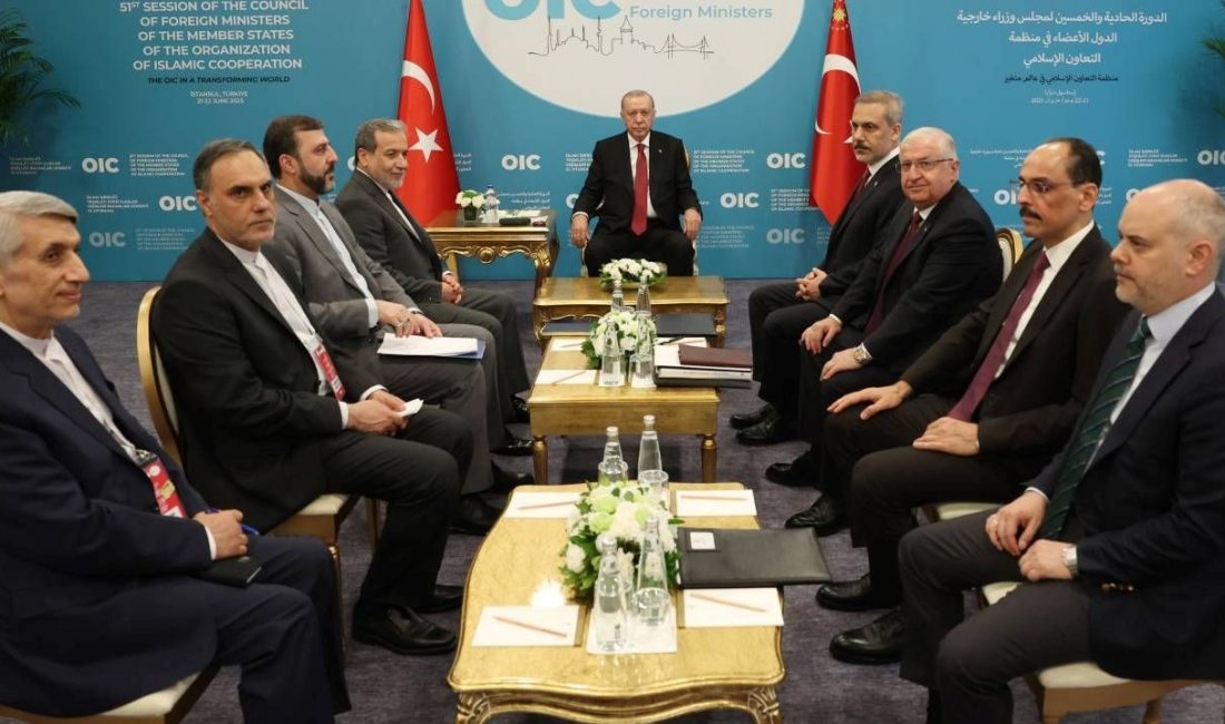 Cumhurbaşkanı Recep Tayyip Erdoğan, İran Dışişleri Bakanı Abbas Arakçi'yi kabul