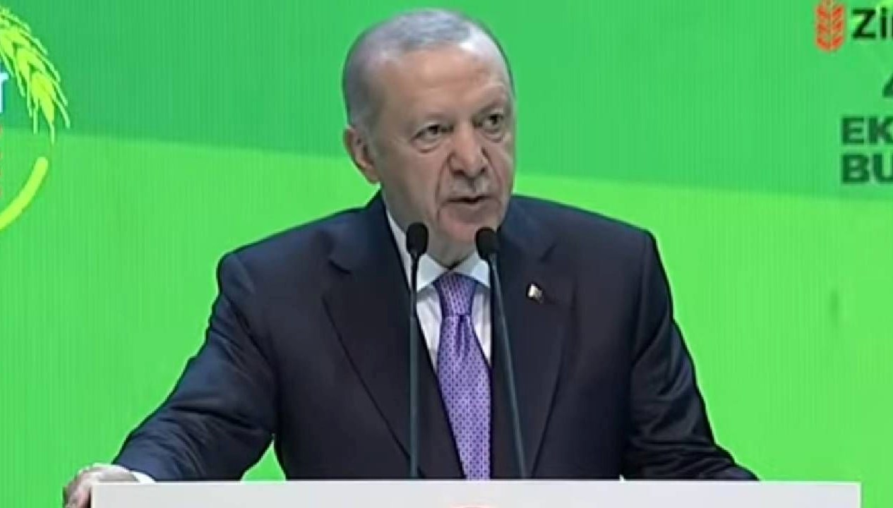 Cumhurbaşkanı Recep Tayyip Erdoğan, muhalefete göndermede bulunarak, "Şaibeyle yatıp butlanla