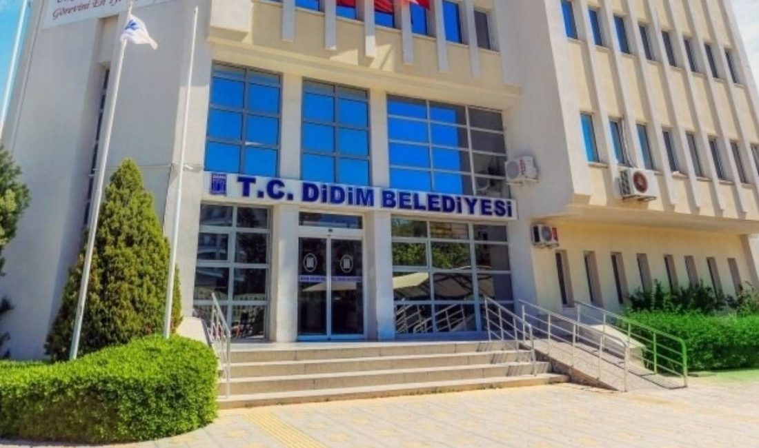 Aydın'ın Didim ilçesinde kamu kaynaklarının yöntemsiz kullanıldığı savıyla belediyeye yönelik