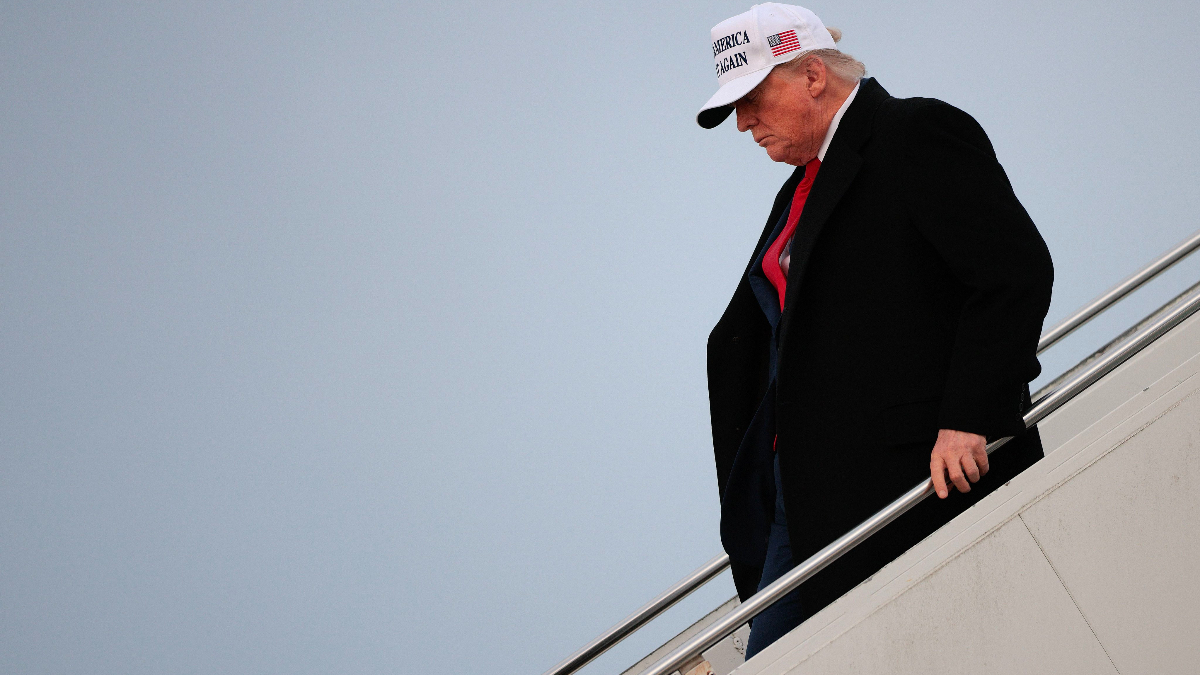 ABD Başkanı Donald Trump, İsrail-İran tansiyonuna ait Air Force One’da