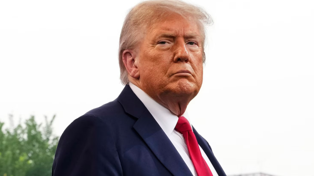 ABD Başkanı Trump, İsrail’in İran’a yönelik hücumlarına takviye verdiğini belirterek,