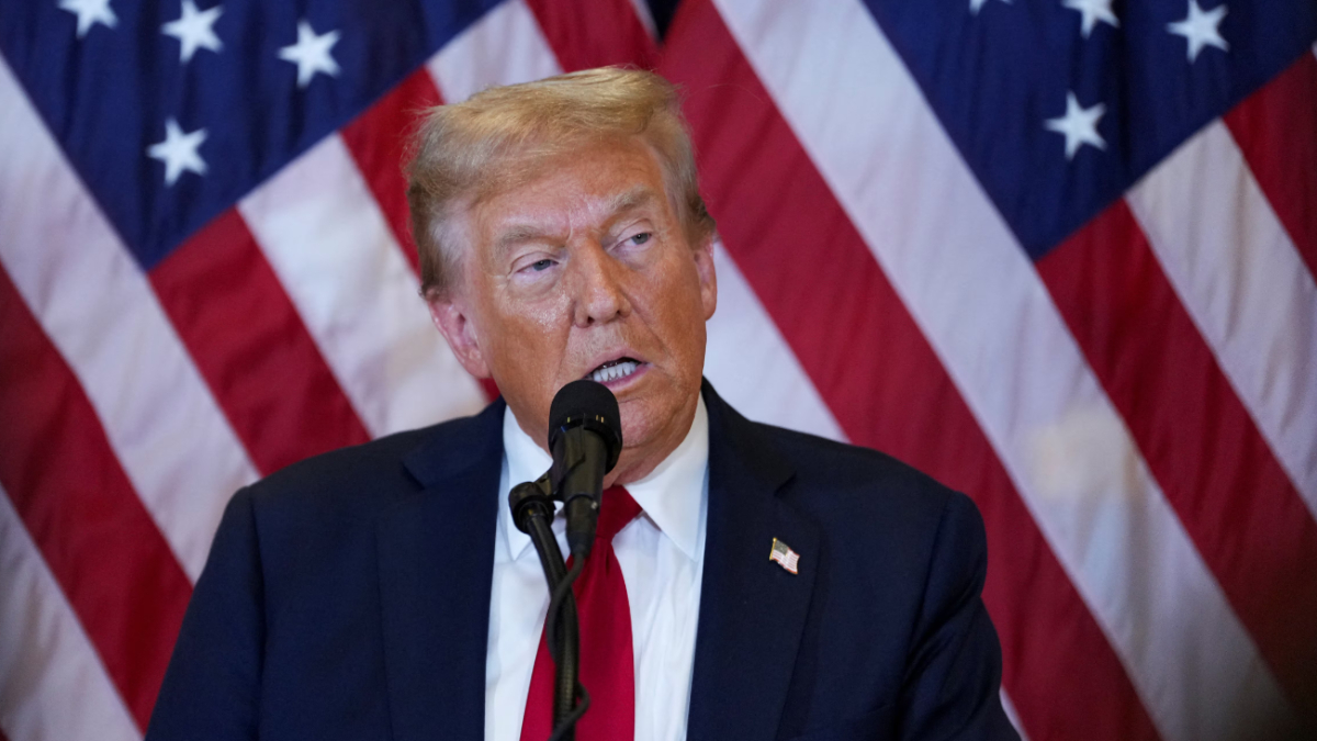 İran'a tekraren baht verdiğini söyleyen ABD Başkanı Donald Trump'ın sert