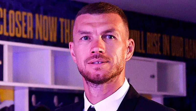 Fenerbahçe'den ayrılan Edin Dzeko, yeni kulübü için bugün sıhhat denetimlerinden