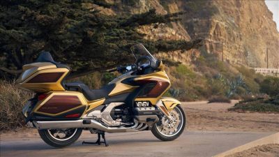Honda'nın ikonik seyahat motosikleti Honda Gold Wing, 50. yılına özel