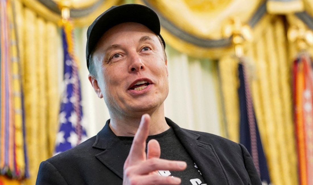 Dünya kamuoyu önünde açıktan arbedeye girişen Elon Musk ve ABD