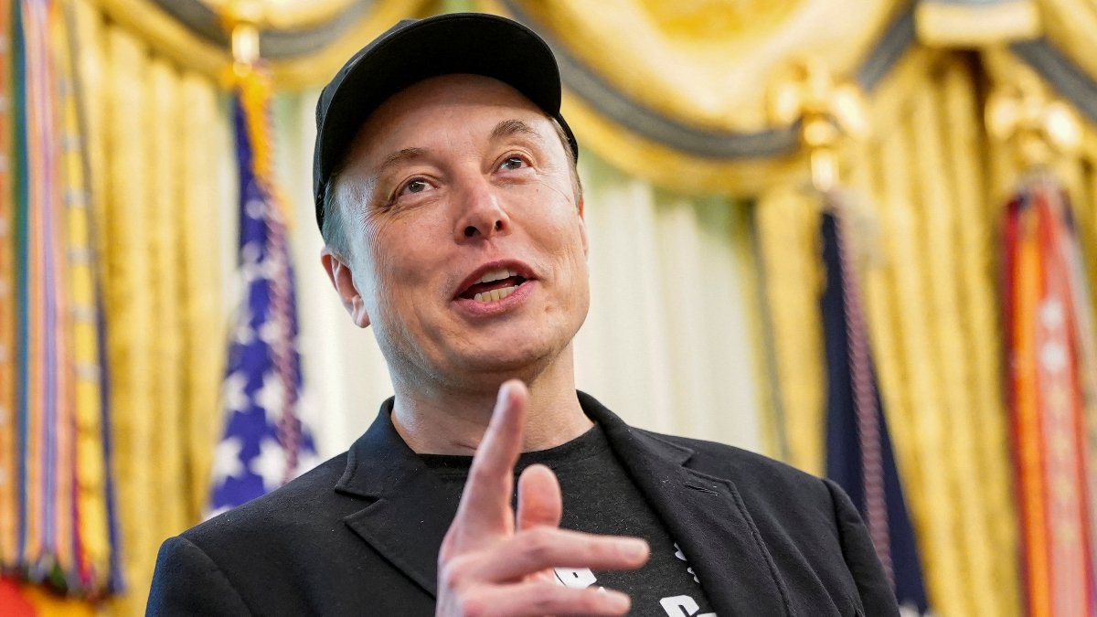 Dünya kamuoyu önünde açıktan arbedeye girişen Elon Musk ve ABD