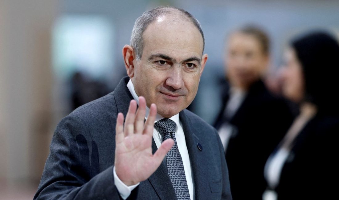 Ermenistan Başbakanı Paşinyan, "kriminal oligarşik ruhban sınıfının, iktidarı gasp planının engellendiğini"