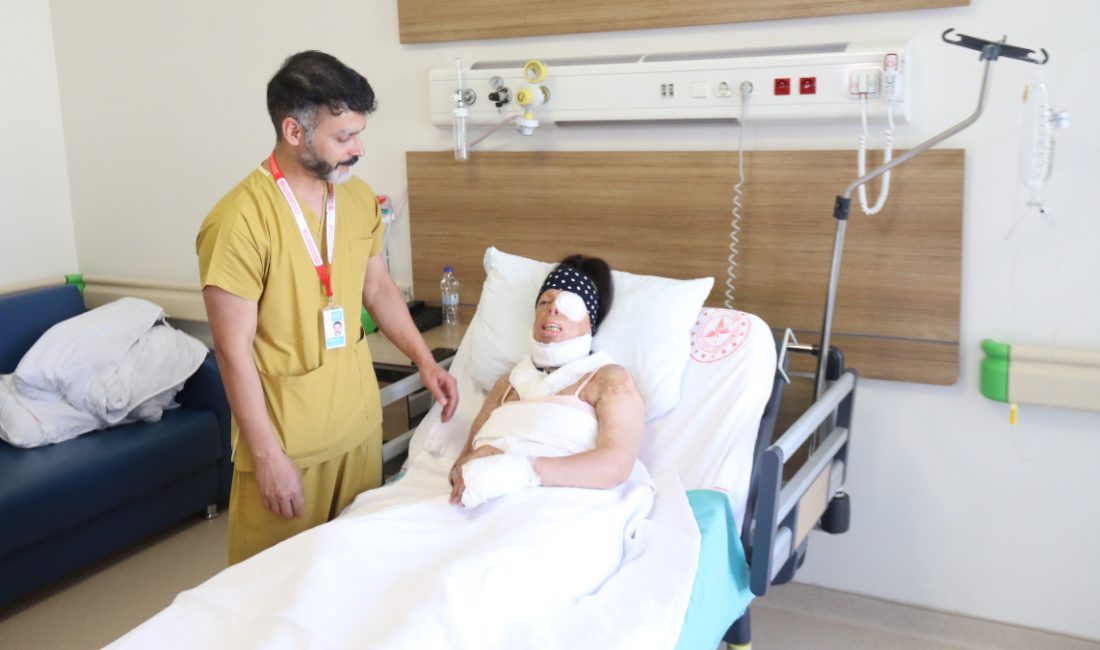 Eski sevgilisi tarafından, uyuduğu esnada yüzüne, bedeninin çeşitli yerlerine kezzap
