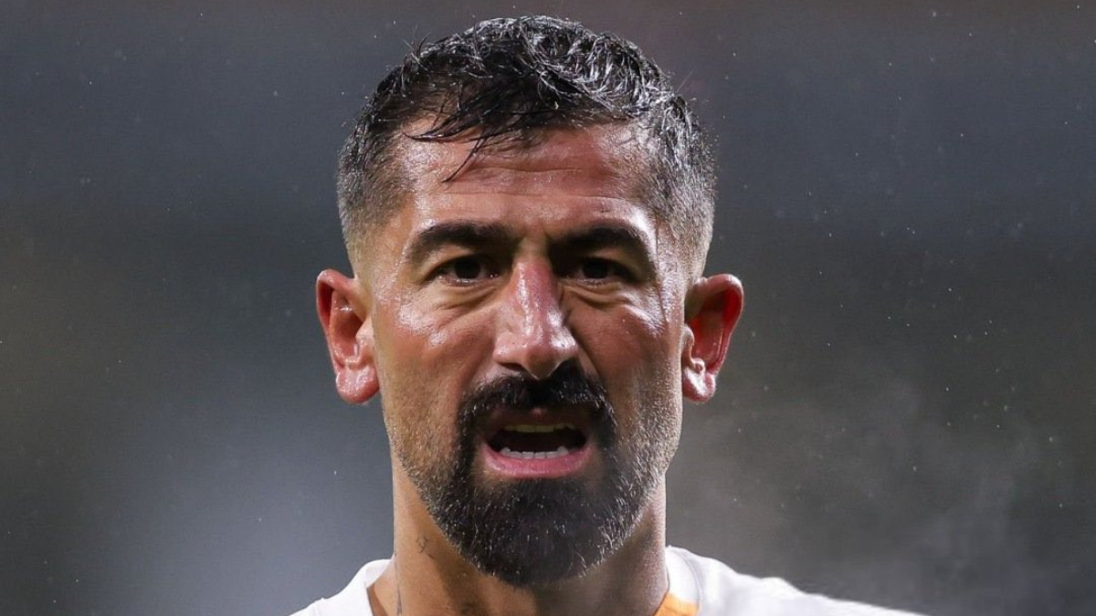 Süper Lig takımı Eyüpspor, Galatasaray'dan Kerem Demirbay'ı takımına katıyor. Hem