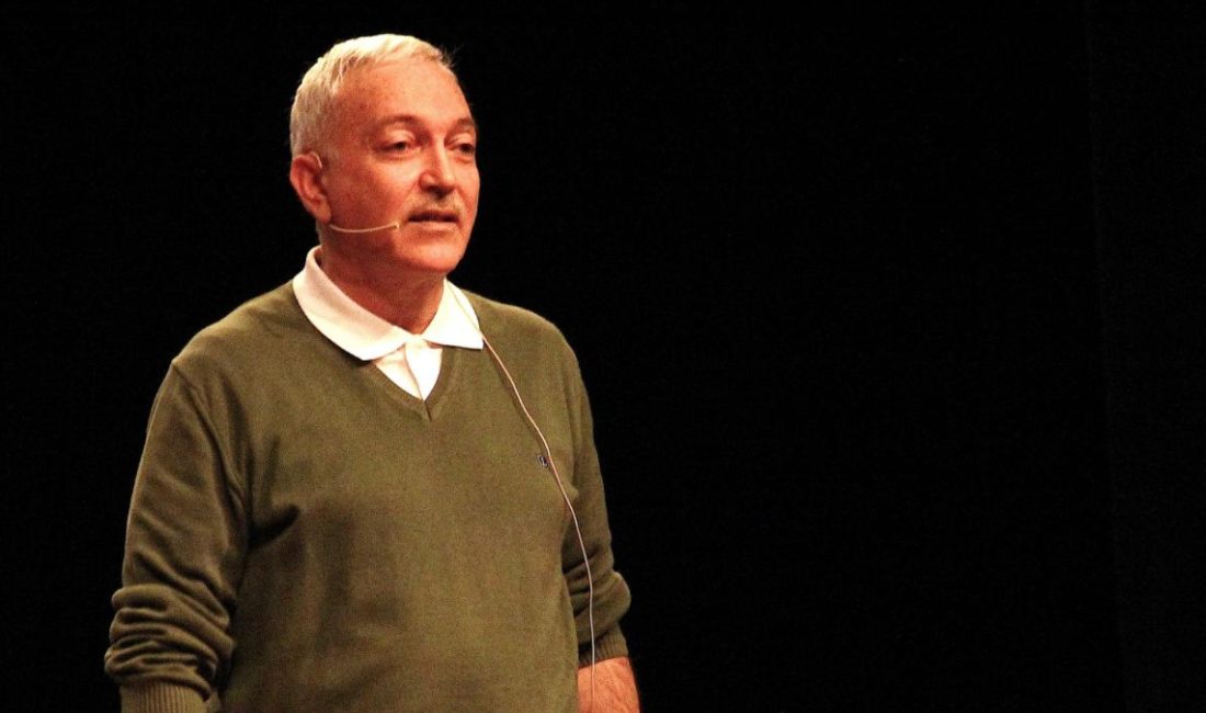 Hüseyin Goncagül'ün ani vefatı sevenlerini yasa boğdu. Cenazesi, sevenleriyle birlikte
