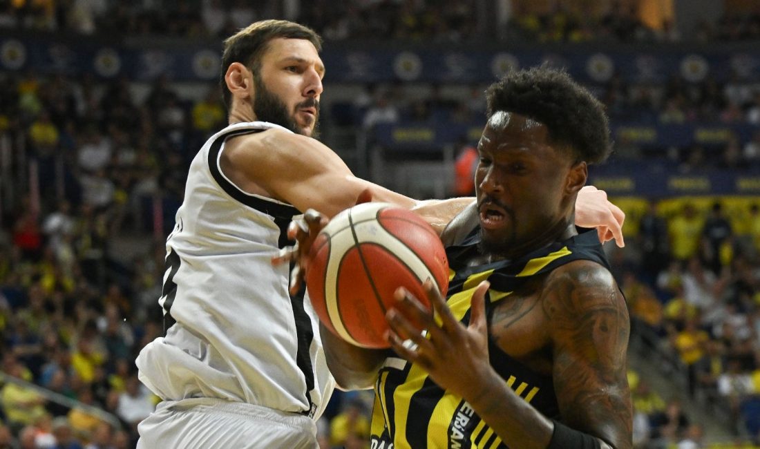 Fenerbahçe Beko, final serisinde avantajı kapmak için Beşiktaş Fibabanka'yı konuk