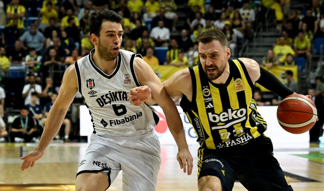 Fenerbahçe, Türkiye Basketbol Süper Ligi play-off final serisi birinci maçında