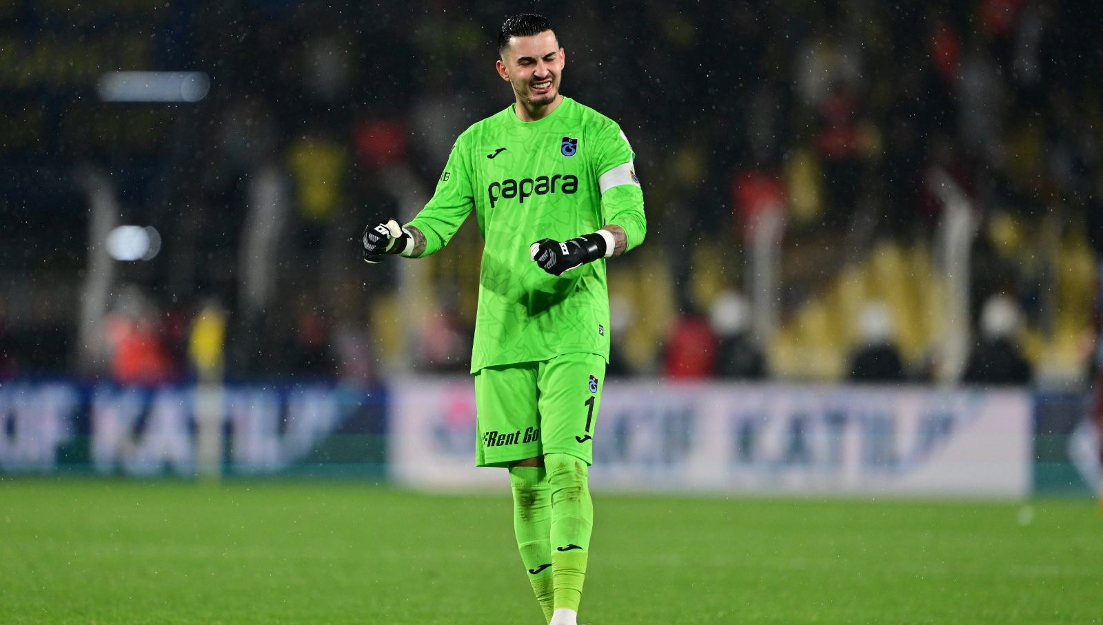 Fenerbahçe, yaz transfer periyodunun resmi olarak başlamasına 5 gün kala çalışmalarını