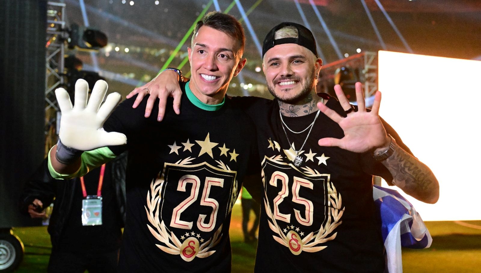 Galatasaray'da efsaneleşen ve dönem sonunda ayrılan kaleci Fernando Muslera'nın yeni