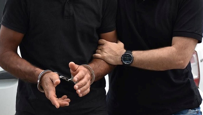 Fetullahçı Terör Örgütü'nün (FETÖ), hücre meskenlerinde barınan örgüt üyesi öğrencilere