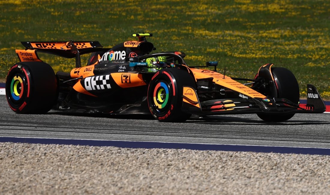 Formula 1 Avusturya Grand Prix'sinde McLaren grubunun Büyük Britanyalı pilotu