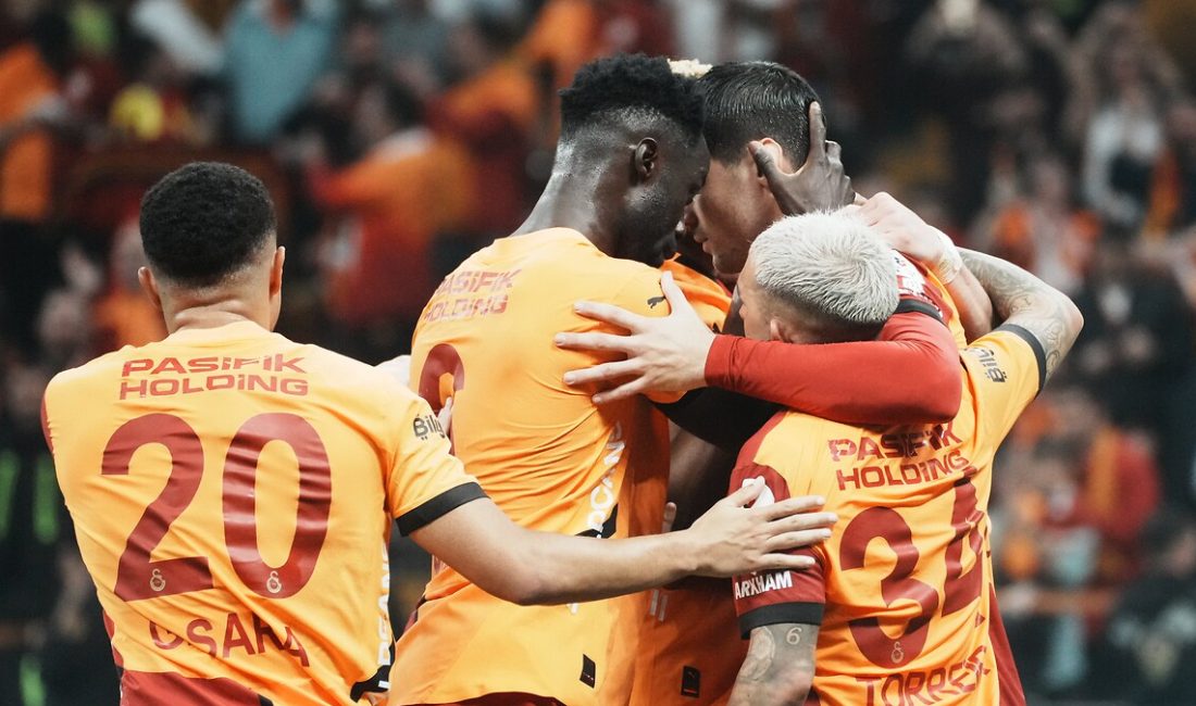 Galatasaray'da transfer çalışmaları sürerken, öteki yandan gidecek oyuncular da netleşiyor.