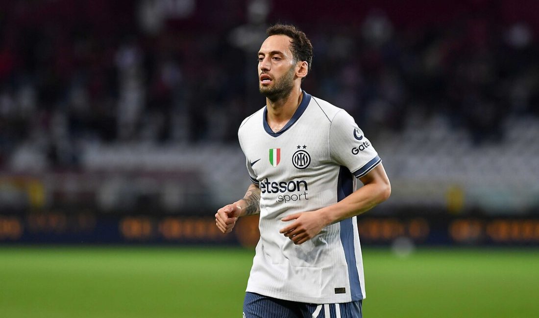 Galatasaray'ın Hakan Çalhanoğlu'nun bonservisi için Inter'e 15 milyon euro önerdiği