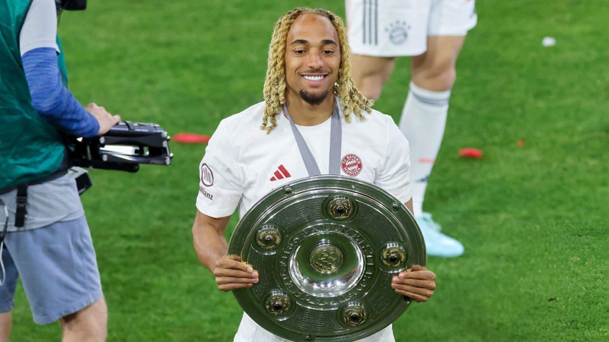 Leroy Sane'yi takımına katan Galatasaray, bu sefer Sacha Boey için
