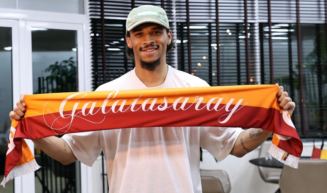 Galatasaray, Alman yıldız Leroy Sane'yi (29) imza için gece geç