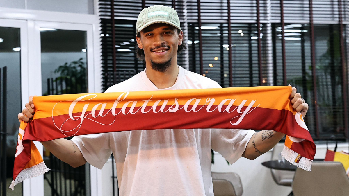 Galatasaray, Alman yıldız Leroy Sane'yi (29) imza için gece geç