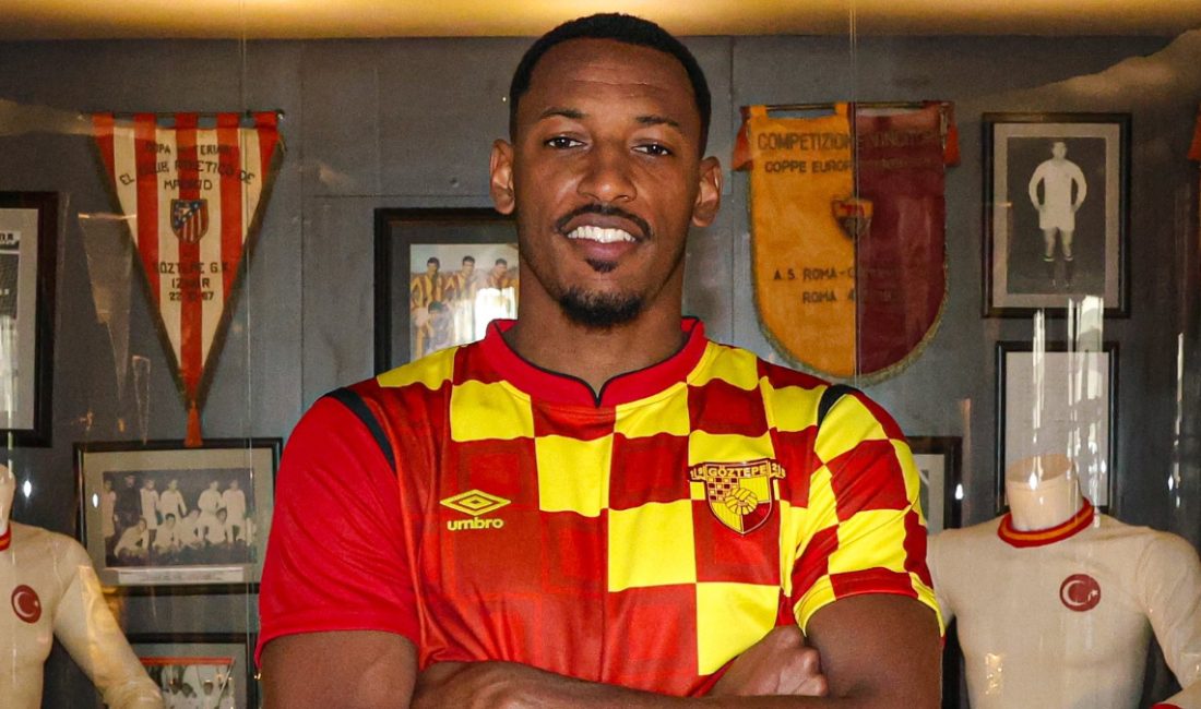 Göztepe kulübü resmi hesabından yaptığı açıklamada Allan Godoi'yi 2+1 yıllık