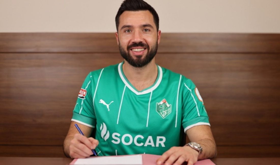 1. Lig kadrolarından Iğdır FK, 3 futbolcuyla yollarını ayırdığını açıkladı.
