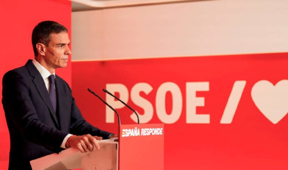 İspanya Başbakanı Sanchez'in partisi PSOE'deki yolsuzluk argümanları istifa getirdi. Sanchez
