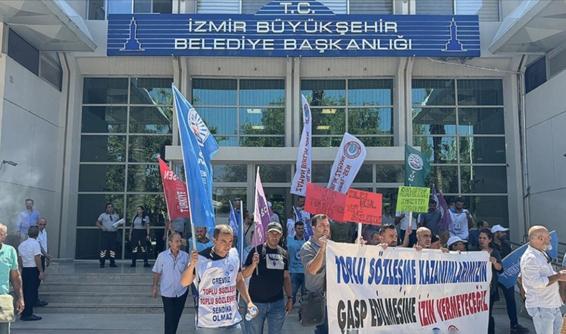 Kenti kaosa sürükleyen grevden yalnızca günler sonra İzmir Büyükşehir Belediyesi