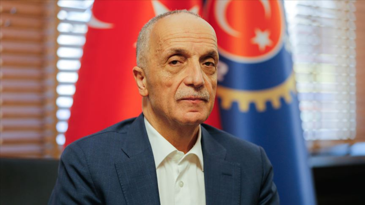 Toplu iş mukavelesi süreci devam ederken, kamu çalışanlarına yönelik yeni
