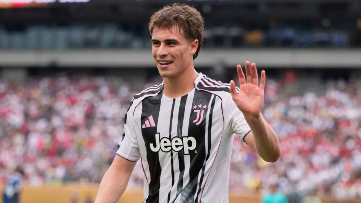 Juventus'ta forma giyen ulusal futbolcumuz Kenan Yıldız, İtalyan basınına çarpıcı