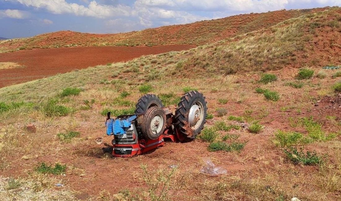 Kırıkkale'nin Delice ilçesinde traktörün devrildiği kazada şoför öldü, eşi yaralandı.