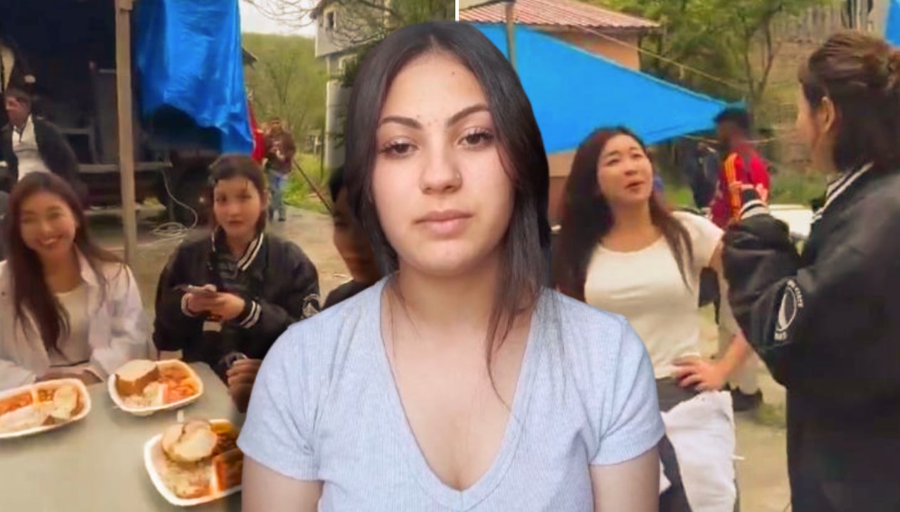 Bolu'da bir sokak düğününe gelen Koreli turistlerden yemek karşılığı para