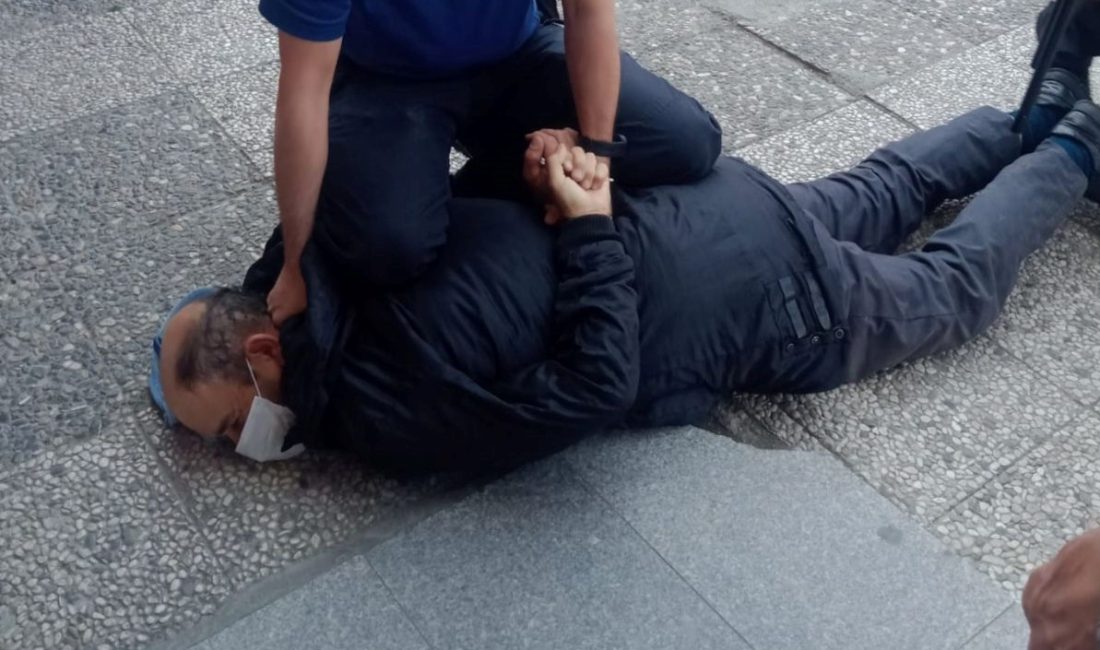 Eskişehir'in Tepebaşı borcu olduğu için kredi çekmek istediğini söyleyen bir