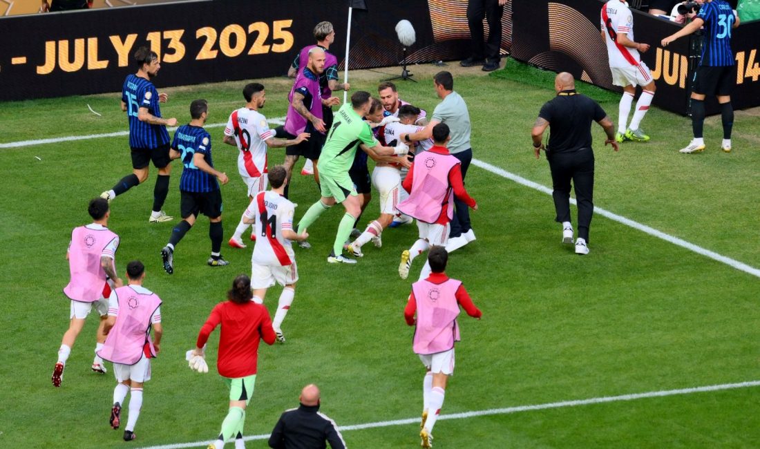 Kulüpler Dünya Kupası'nda River Plate ile Inter ortasında oynanan maçın
