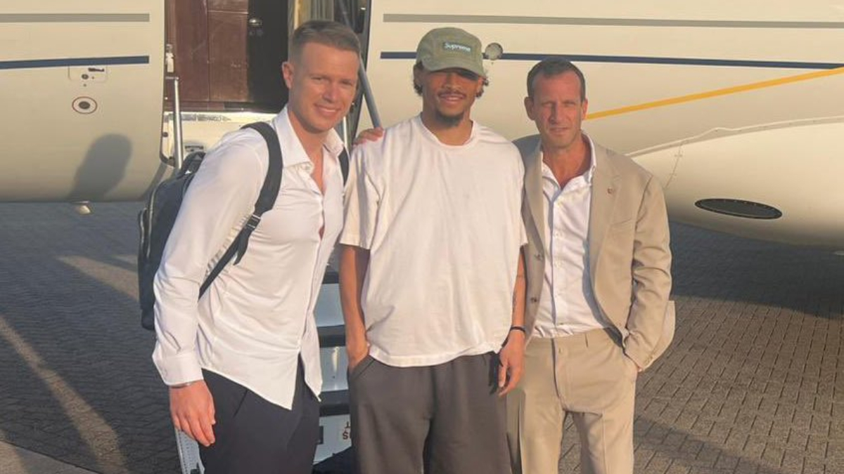 Son Şampiyon Galatasaray'ın gündeminde olan Leroy Sane, transfer görüşmeleri için