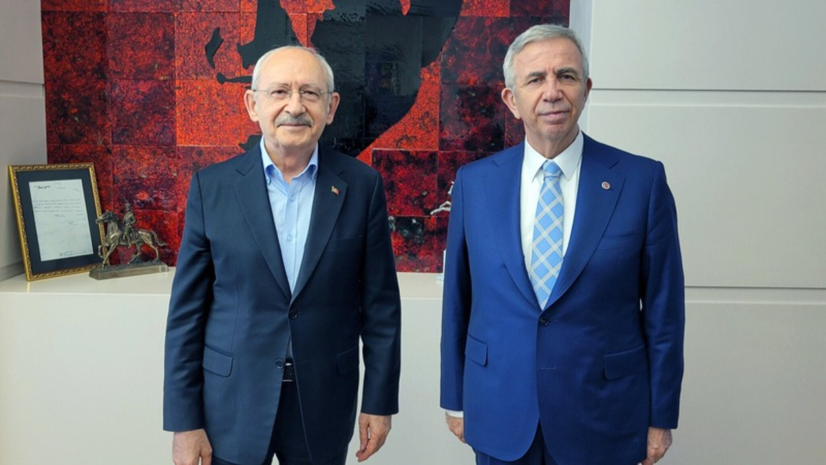 CHP'de şaibeli kurultay davası etrafında başlayan büyük hengameye ait yazılı